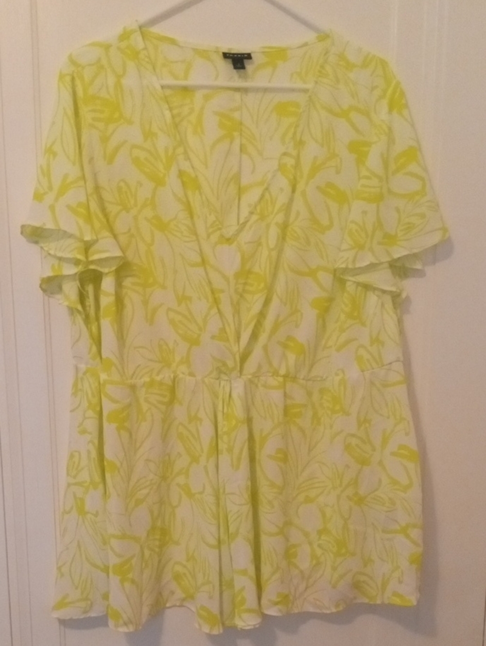 Lightweight Floral V-Neck Blouse bright lime green and White Torrid 3